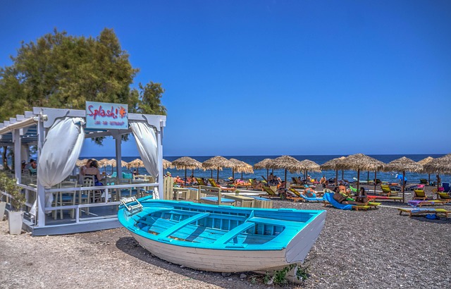 kamari beach